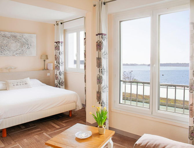 Bedroom 2, Hotel & Spa Du Parc Fetan, Morbihan
