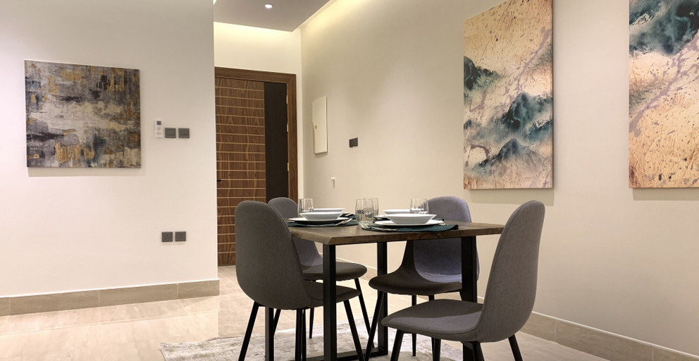 Others 5, Kease Irqah B-12 Elegance XZ95, Riyadh