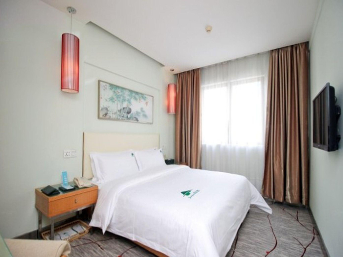 Bedroom 14