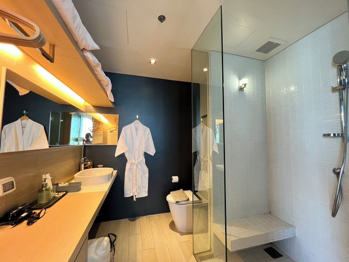 Bathroom 4, Residence Veranda By Thita, Pattaya