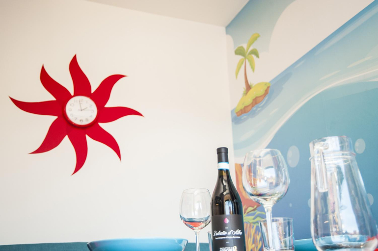 Food & Drinks 5, Fornaci 11 RivieraHoliday, Savona