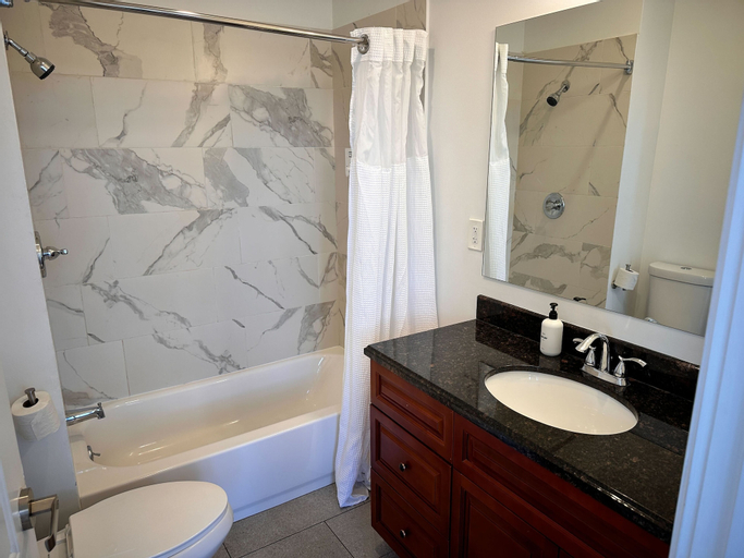 Bathroom 23