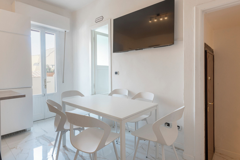 Private kitchen 4, Guelfa 51 by Mmega, Florence
