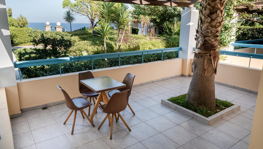 Others 3, Aithrio Hotel, West Greece