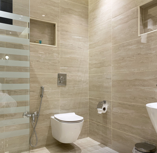 Bathroom 3, Kease Mughrizat C-12 Royal touch AZ56, Riyadh