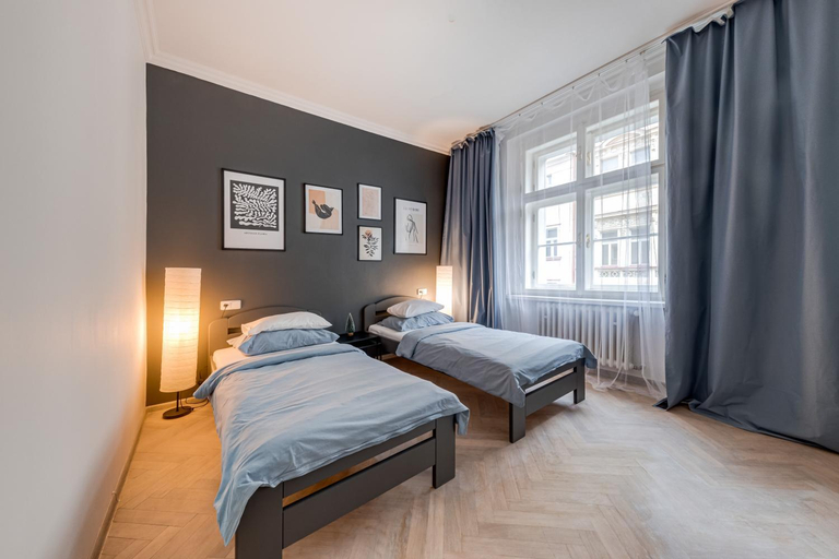 4, Vita Nejedleho apartments, Praha 8