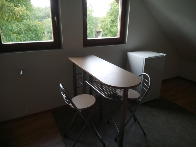 Others 4, Kutny Residence -Chateau Schaal, Körmend