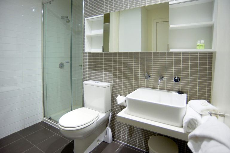 Bathroom 9