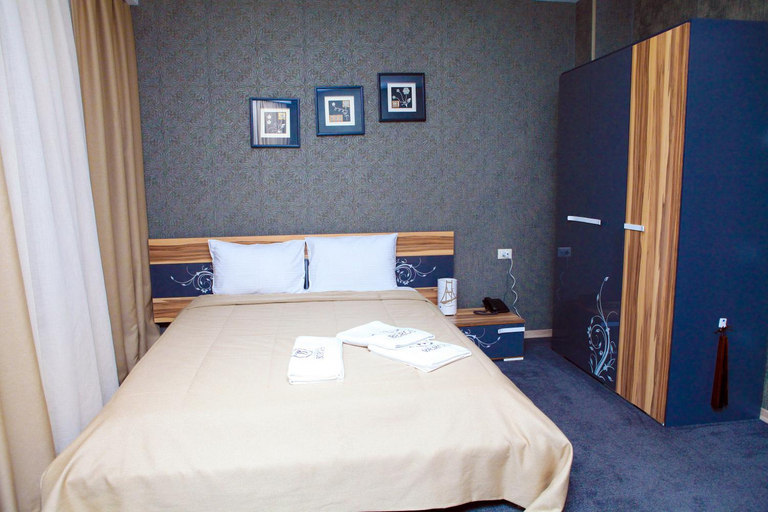 Others 5, Bergs Hotel And Restaurant, Qax