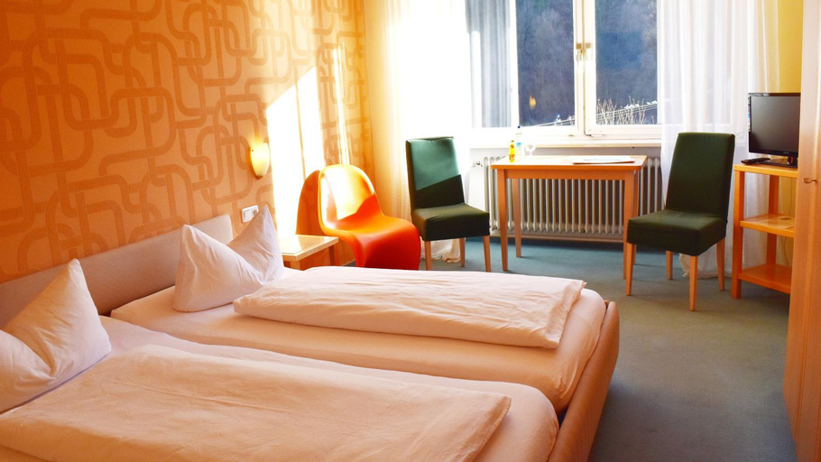 Bedroom 2, Hotel Paulanerstuben, Rosenheim