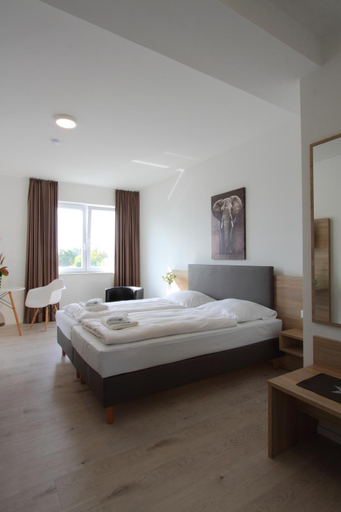 Bedroom 2, Hotel Rodgau, Offenbach