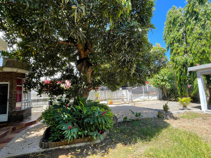 Others 3, Kowlessur Residence