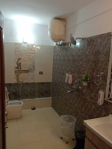 Bathroom 4, Apple Orchard Resort, Tehri Garhwal