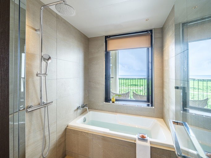 Bathroom 5, seven x seven ishigaki, Ishigaki