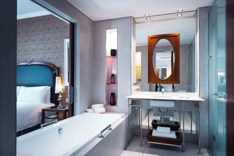 Bathroom 5, Pivot Hotel Montecasino, City of Johannesburg