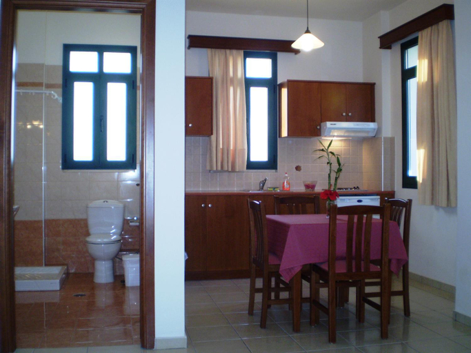 Others 5, Roubini Apartments, Crete