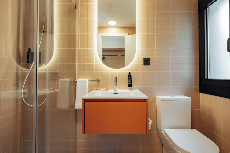 Bathroom 4, Hotel Robson, Girona