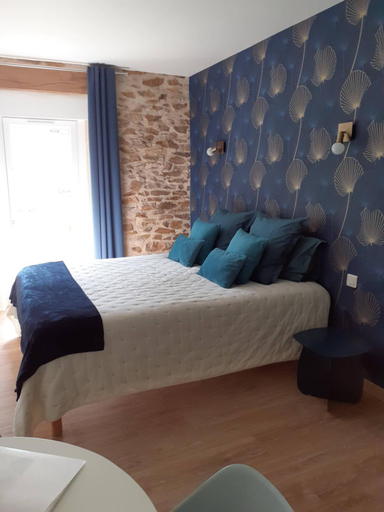 Others 2, Chambres d'hotes de Campagnet, Aveyron