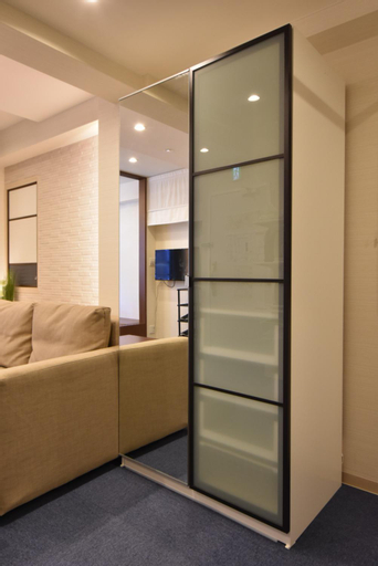 Others 5, East TORANOMON - KANDO, Minato