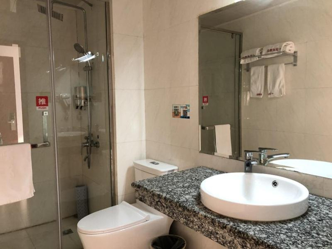 Bathroom 2, Shell Shanghai Jinshan Zhangyan Town Songjin Highw, Shanghai