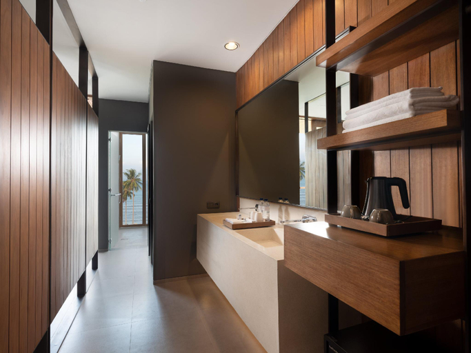 Dining Room 7