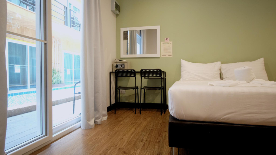 Bedroom 23