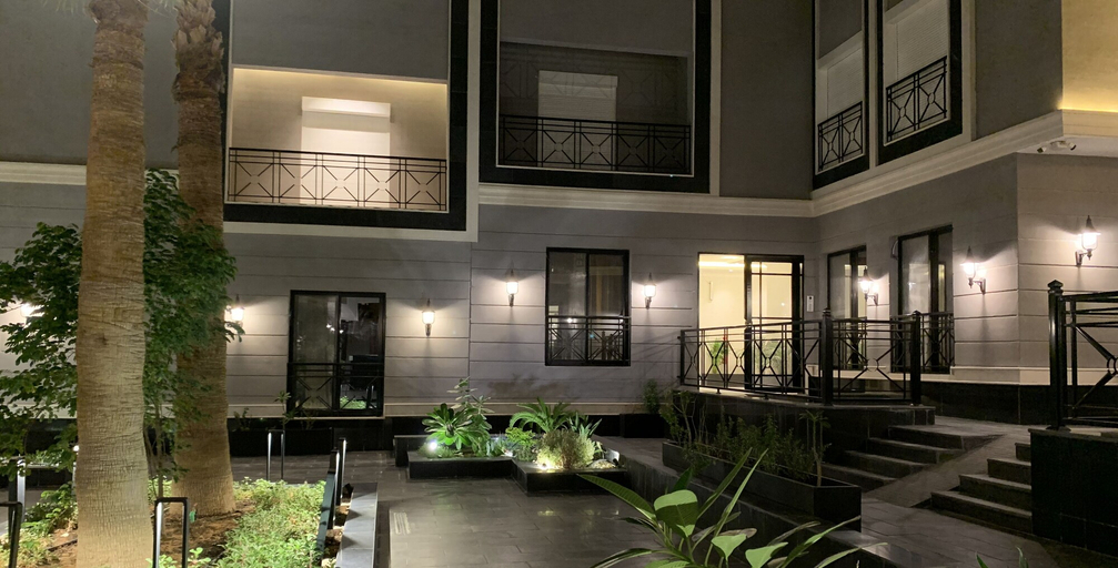 Others 5, Ghadeer B-3 Royal touch Terrace XZ60, Riyadh