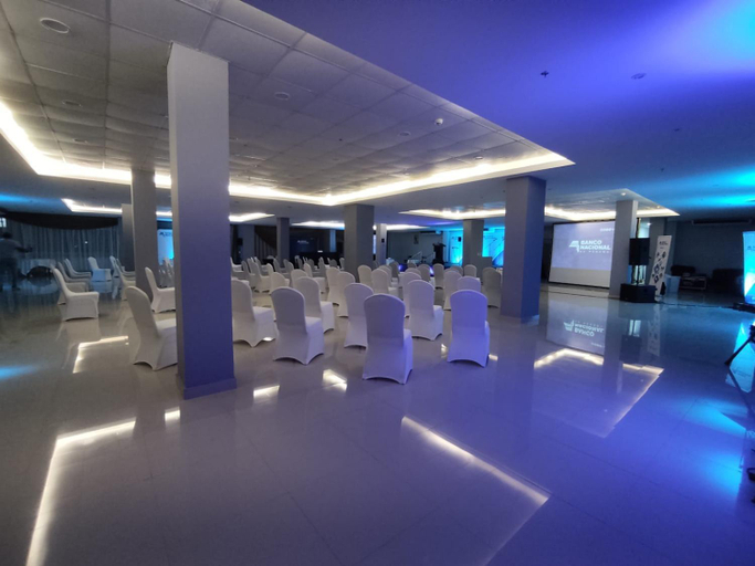 Sport & Beauty, Hotel City Plaza & Suites, David