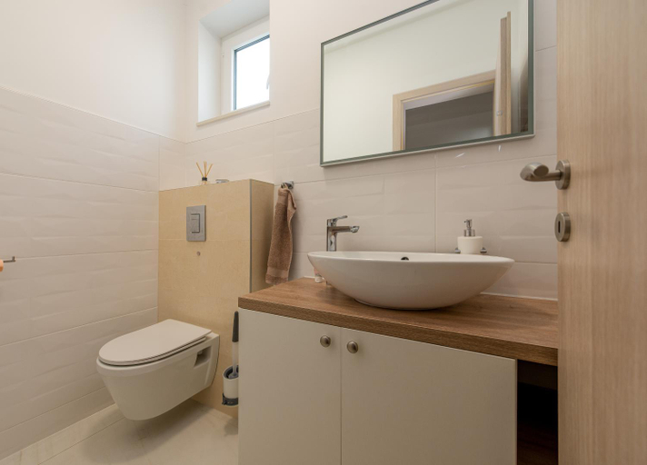 Bathroom 5, Villa Elite, Vir
