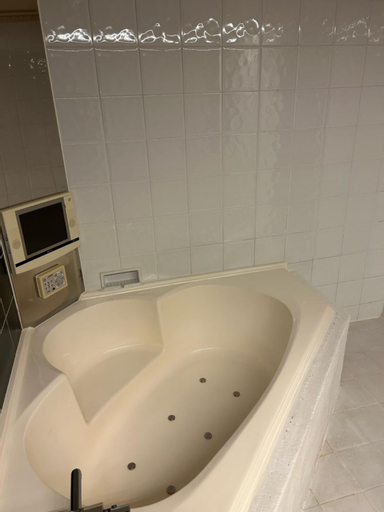 Bathroom 2