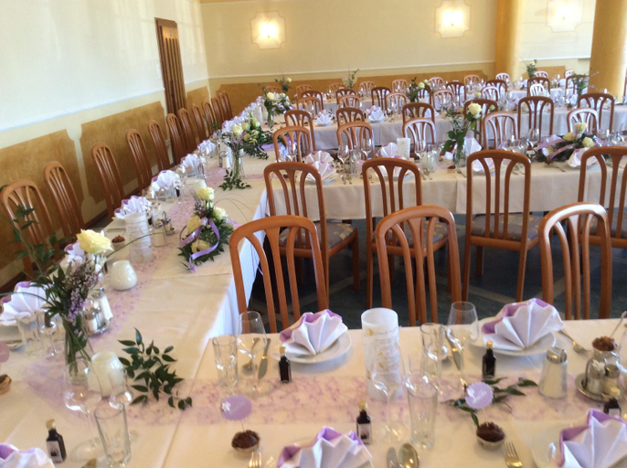 Food & Drinks, Kirchenwirt in Maria Schutz, Neunkirchen