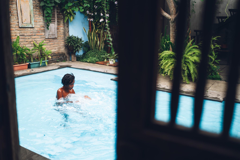 Swimming Pool 6