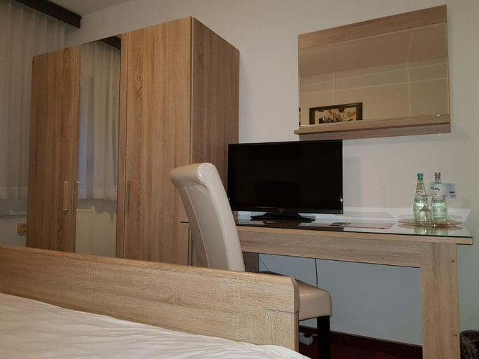 3, Hotel zum Muckenberger Hof, Oberspreewald-Lausitz
