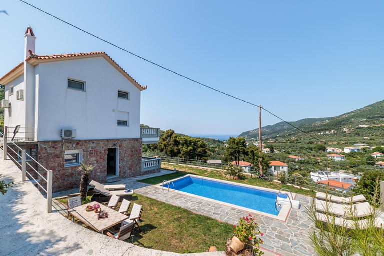 Others 5, Villa Pavlos, Thessaly