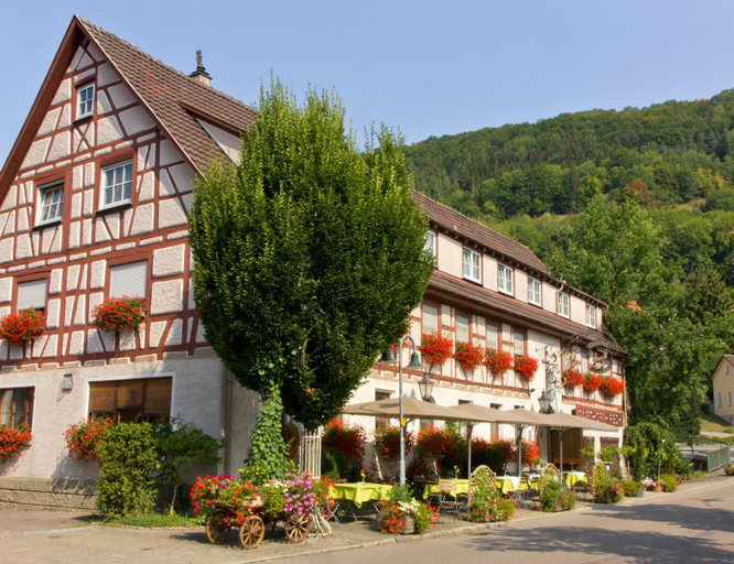 Exterior & Views, Gasthof Restaurant Hirsch, Göppingen