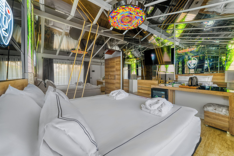 Bedroom 3, Illusion Beach Club Hotel +16 Only Adult, Alanya