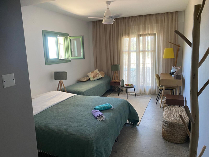 Bedroom 3, Pelikastri, Thessaly