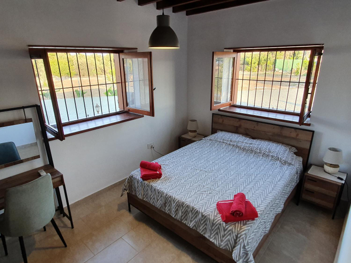 Bedroom 3, Villa Yioukkas