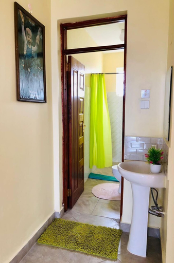 Bathroom 2, Lux Suites Zion Apartments Homabay, Homa Bay Town
