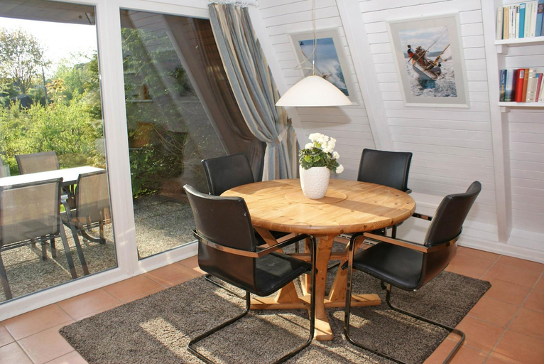 Others 3, Zeltdachhaus mit TV im Schlafzimme, Rendsburg-Eckernförde