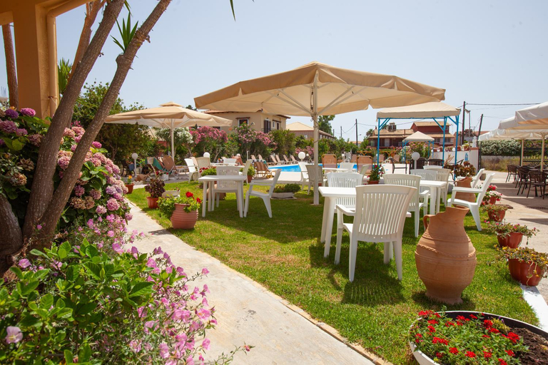 Food & Drinks 4, Lord Complex, Ionian Islands