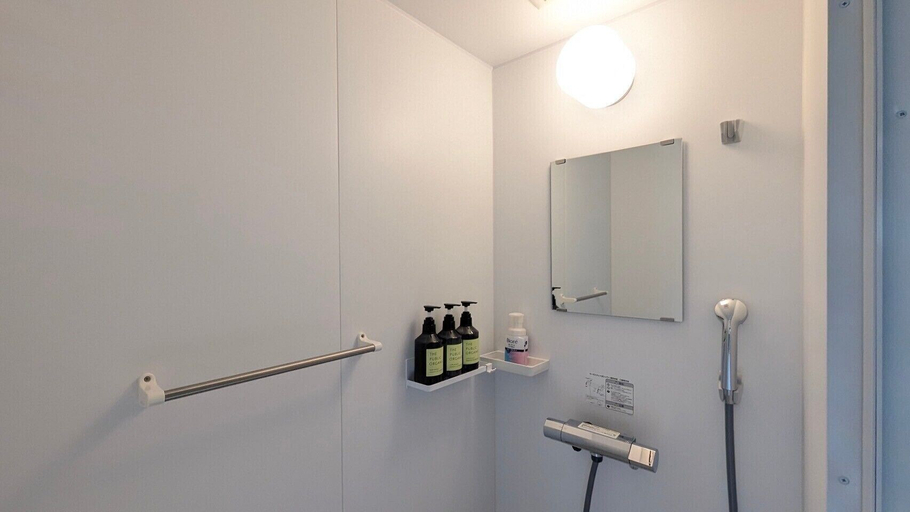 Bathroom 3, Yonaguni Hotel Mumbu Sonai, Yonaguni