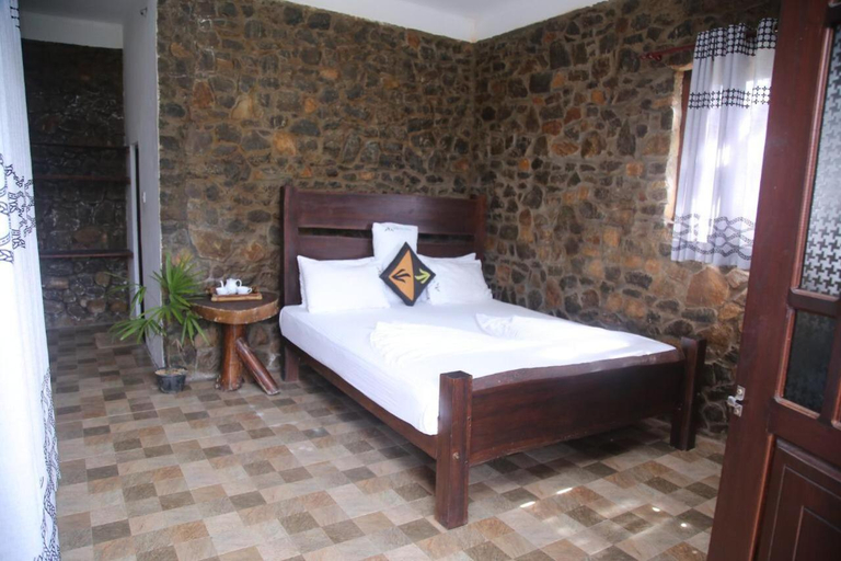 Bedroom 2, Ornateview Hotel, Ella