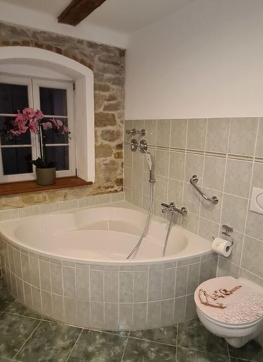 Bathroom 3, Holiday Apartment Elliebe, Dresden