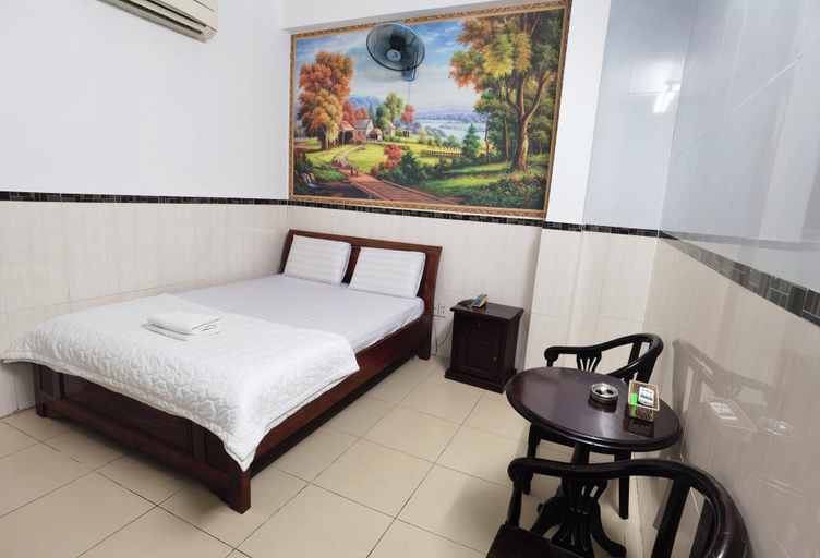 Bedroom 2, Nhu Y Hotel, Tan Phu