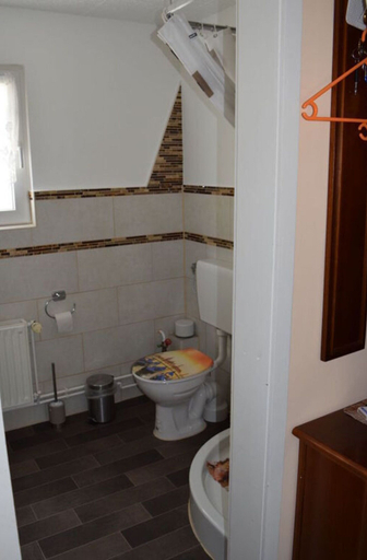 Bathroom 4, at Bauernsee Modern Retreat, Oder-Spree