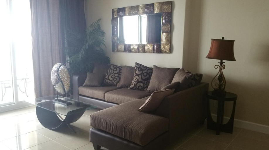Others 3, Ocean Reef 2 bedroom/2 bath!, Bay