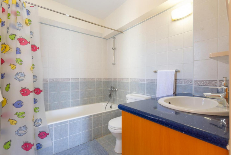 Bathroom 5, Villa Seashore One