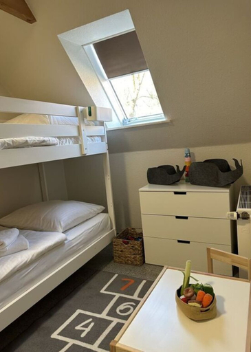 Room 5, Raceweide - Marbi, Friesland