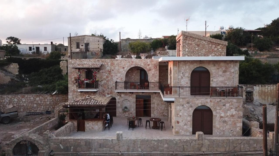Others 4, Hanna Koumi Boutique Hotel